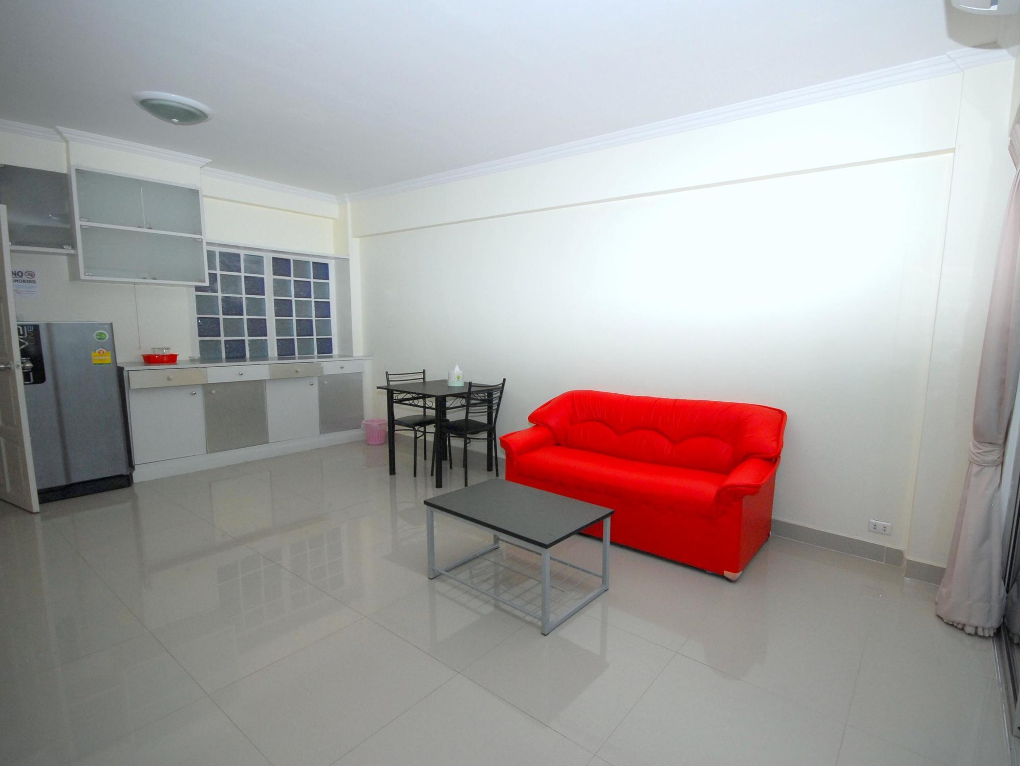Cozy Loft Hostel Pattaya Ngoại thất bức ảnh