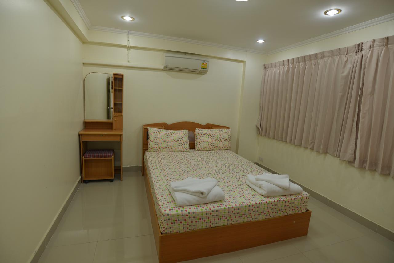 Cozy Loft Hostel Pattaya Ngoại thất bức ảnh