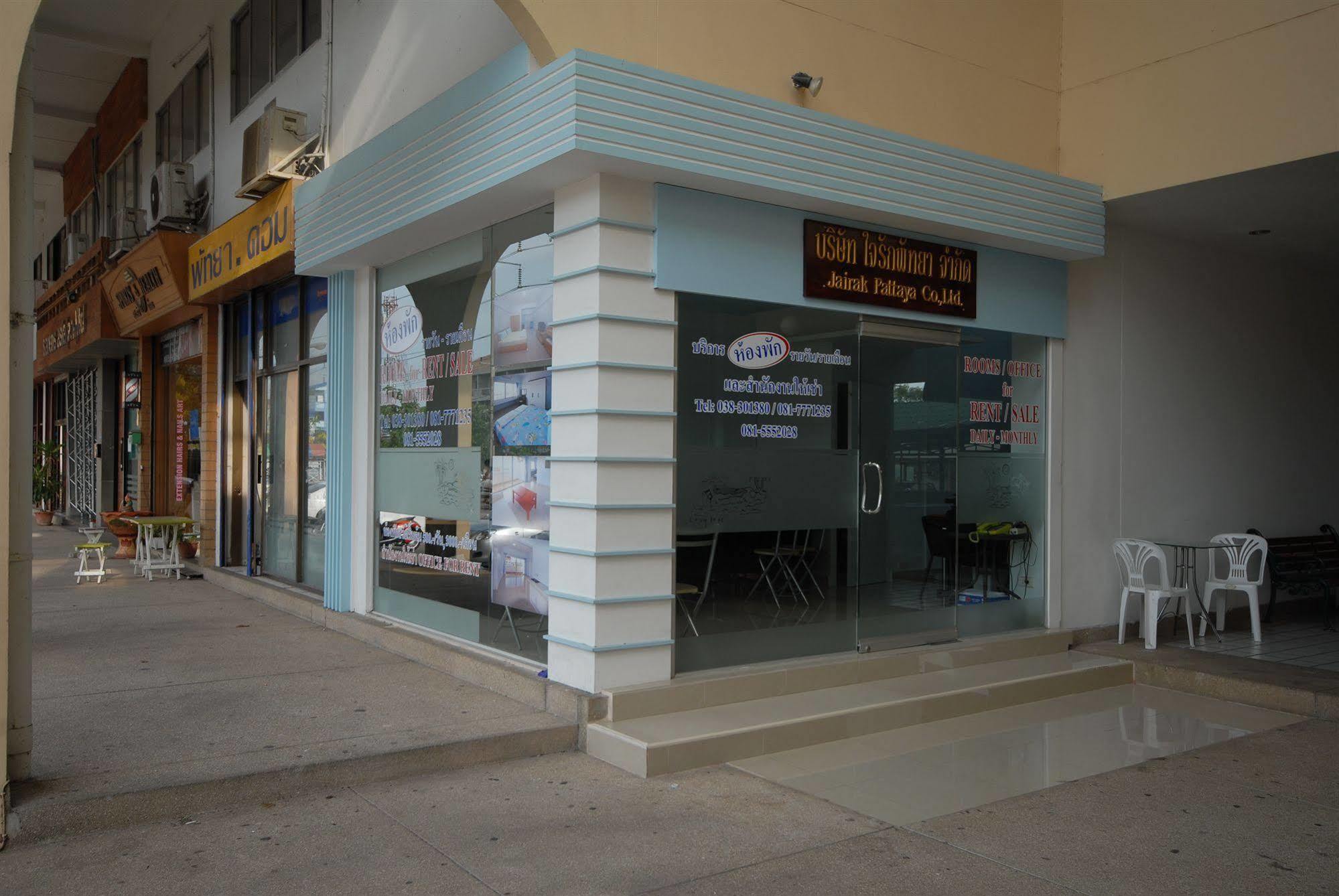 Cozy Loft Hostel Pattaya Ngoại thất bức ảnh